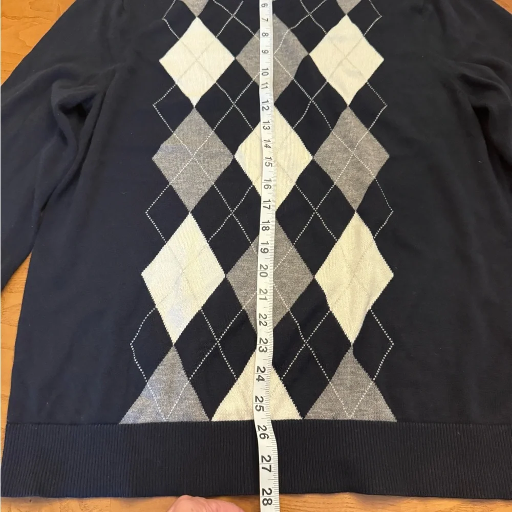 Banana‎ Republic men’s size large argyle long sleeved black sweater